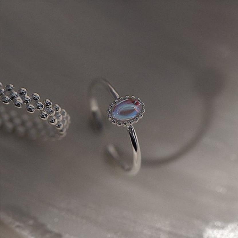 Sweet Minimalist 925 Sterling Silver Geometric Inlaid Cubic Zirconia Ring for Women