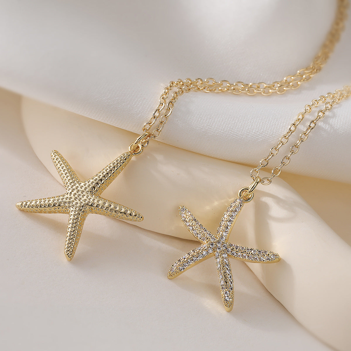 Elegant 18K Gold Plated Brass Starfish Cubic Zirconia Pendant Necklace for Women