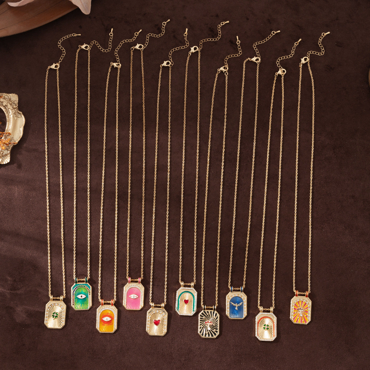 Retro Bohemian Tarot Sun Moon Star Pendant Necklace with Copper Chain and Mixed Gemstone Inlay