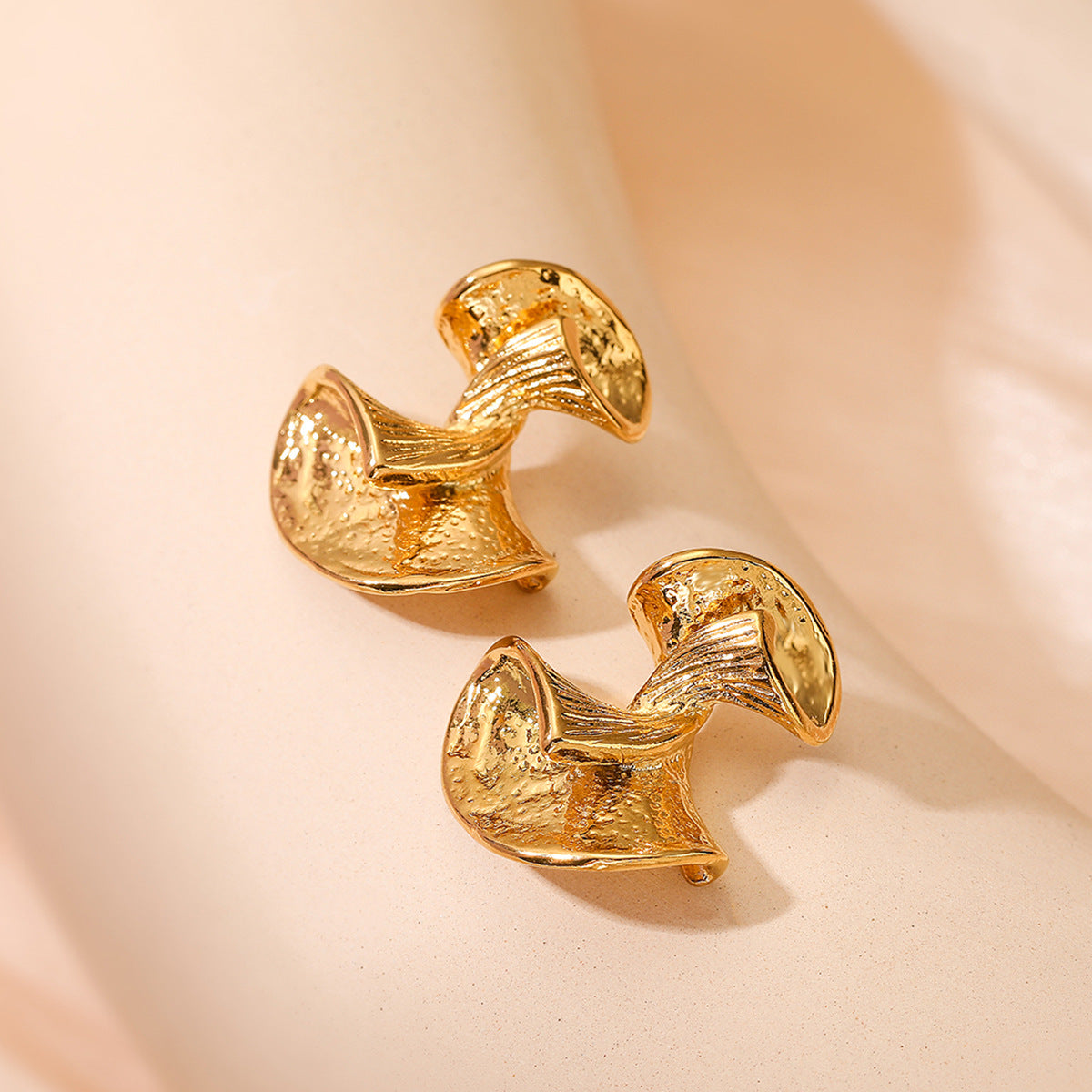 Irregular Geometric Stainless Steel Earrings for Women with 18K Gold Plated Posts, Fashionable and Versatile Minimalist Ear Studs