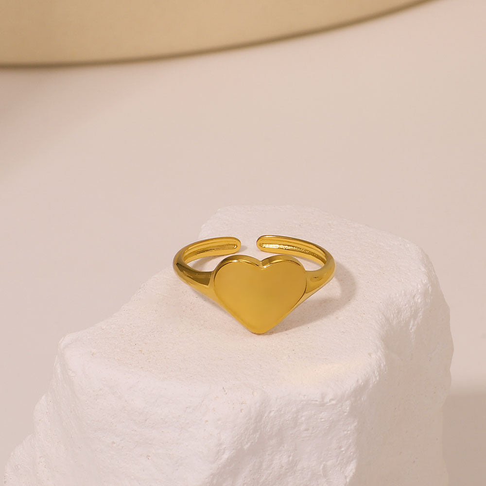 Minimalist Heart-Shaped Polished Stainless Steel Ring with 18K Gold Plating Unisex Adjustable Band