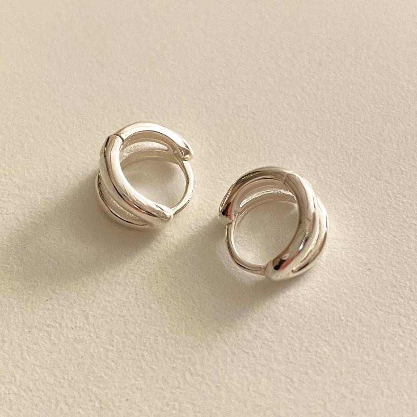 Minimalist Teardrop-Shaped 925 Sterling Silver Earrings with Pearl Inlay for Women