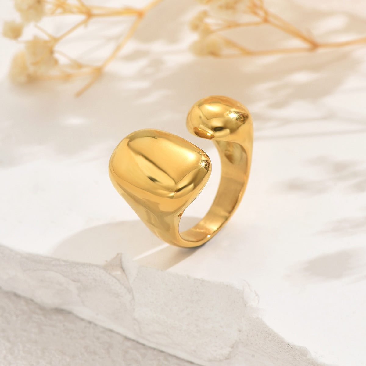 Anillo Retorcido Geométrico Minimalista de Aleación de Zinc con Acabado Chapado para Mujer Anillo Ajustable para Dedo Índice