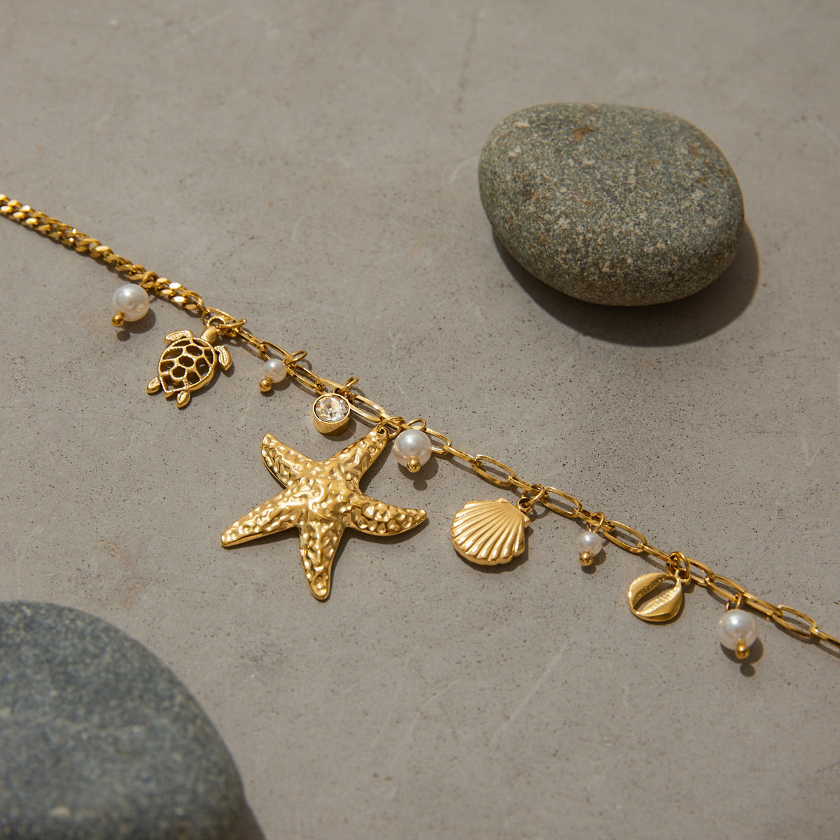 Geometric Starfish Pendant Necklace in Titanium Steel with Electroplated Finish for Women