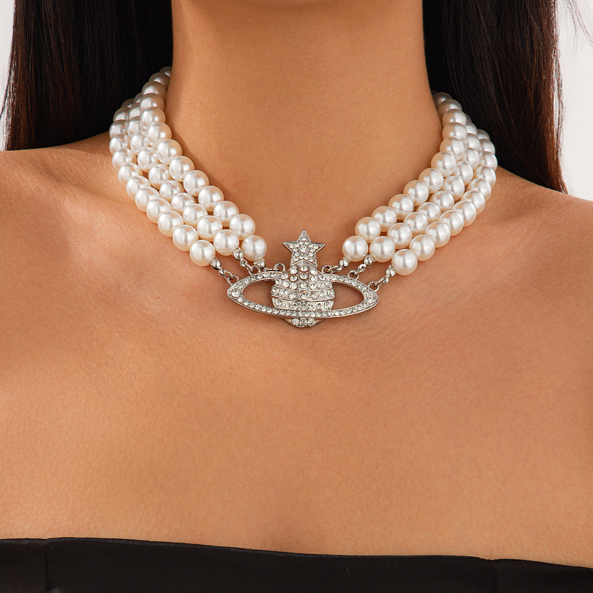 Collana con ciondolo a stella vintage in lega, intarsio di strass e nappe, da donna