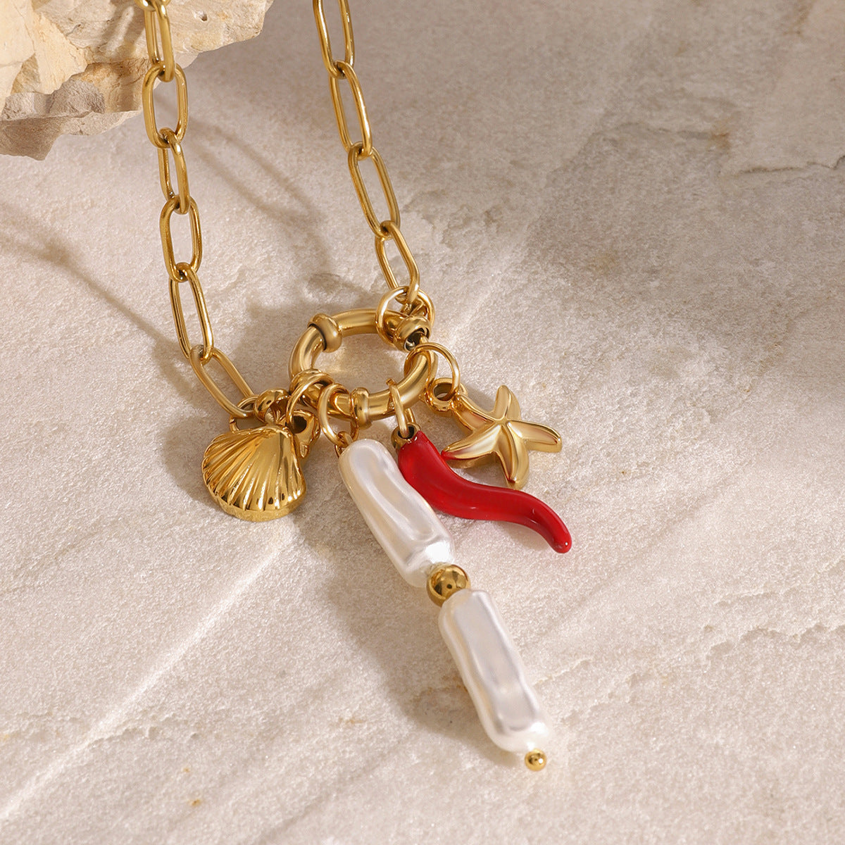 Minimalist Ocean-Themed Stainless Steel Necklace with Starfish Pendant and Plated Finish for Women