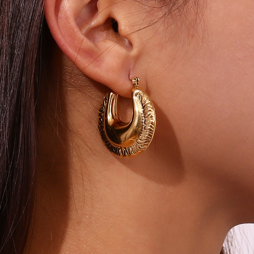 Fashionable Geometric Stainless Steel Hollow Hoop Earrings with 18K Gold Plating for Women