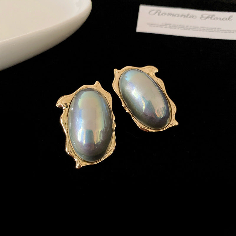 Pendientes de perlas florales vintage con incrustaciones de diamantes de imitación en acero de titanio y postes de plata 925, diseño de esmalte goteado en forma de lágrima para mujer