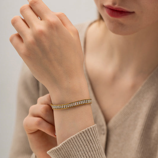 Minimalist Geometric Stainless Steel Bracelet with 18K Gold Plating and White Zirconia Accents