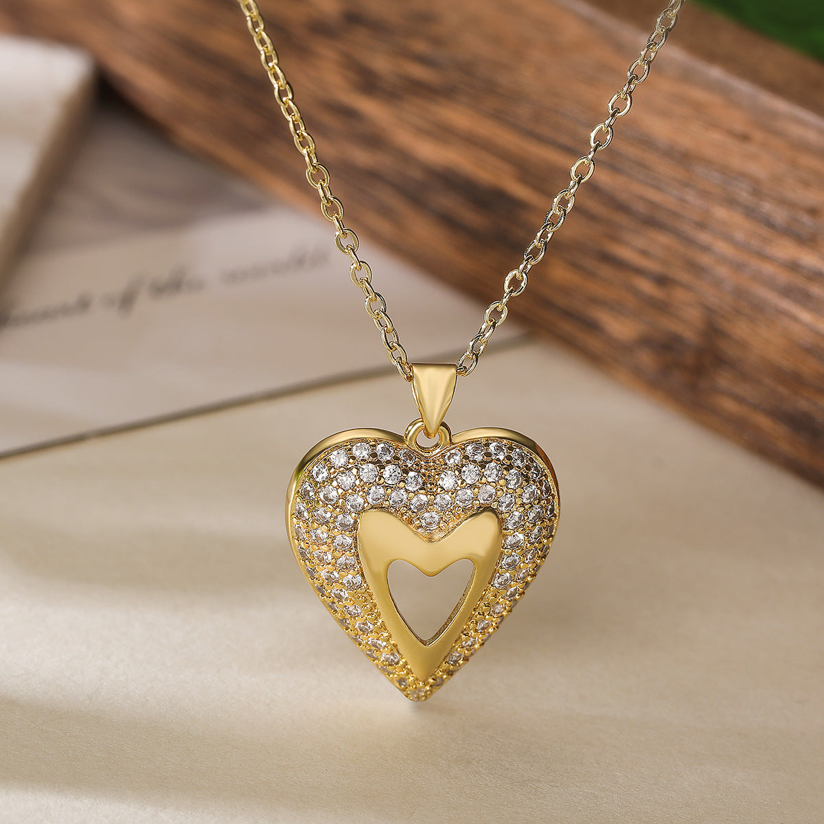 Minimalist Heart-Shaped Copper Pendant Necklace with Gold Plating and Zircon for Women