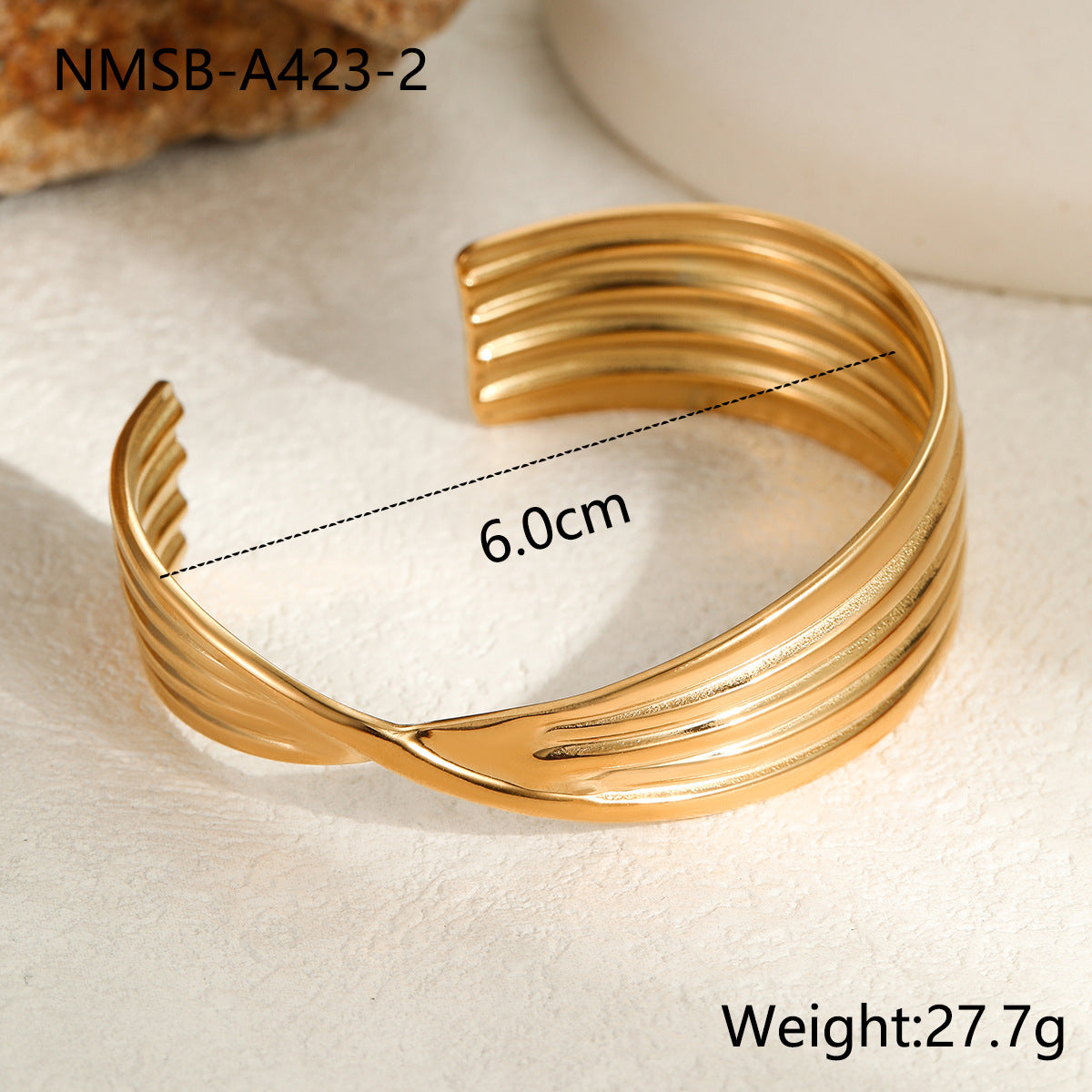 Fashionable OL Style Geometric Stainless Steel Bracelet with 18K Gold Plating and Floral Design Luxury Hand Jewelry