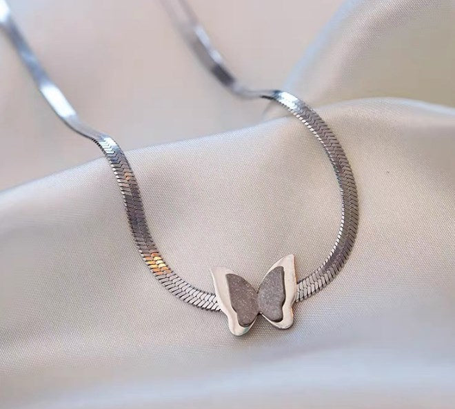 Minimalist Geometric Titanium Steel Snake Chain Necklace with Roman Numeral Pendant for Women