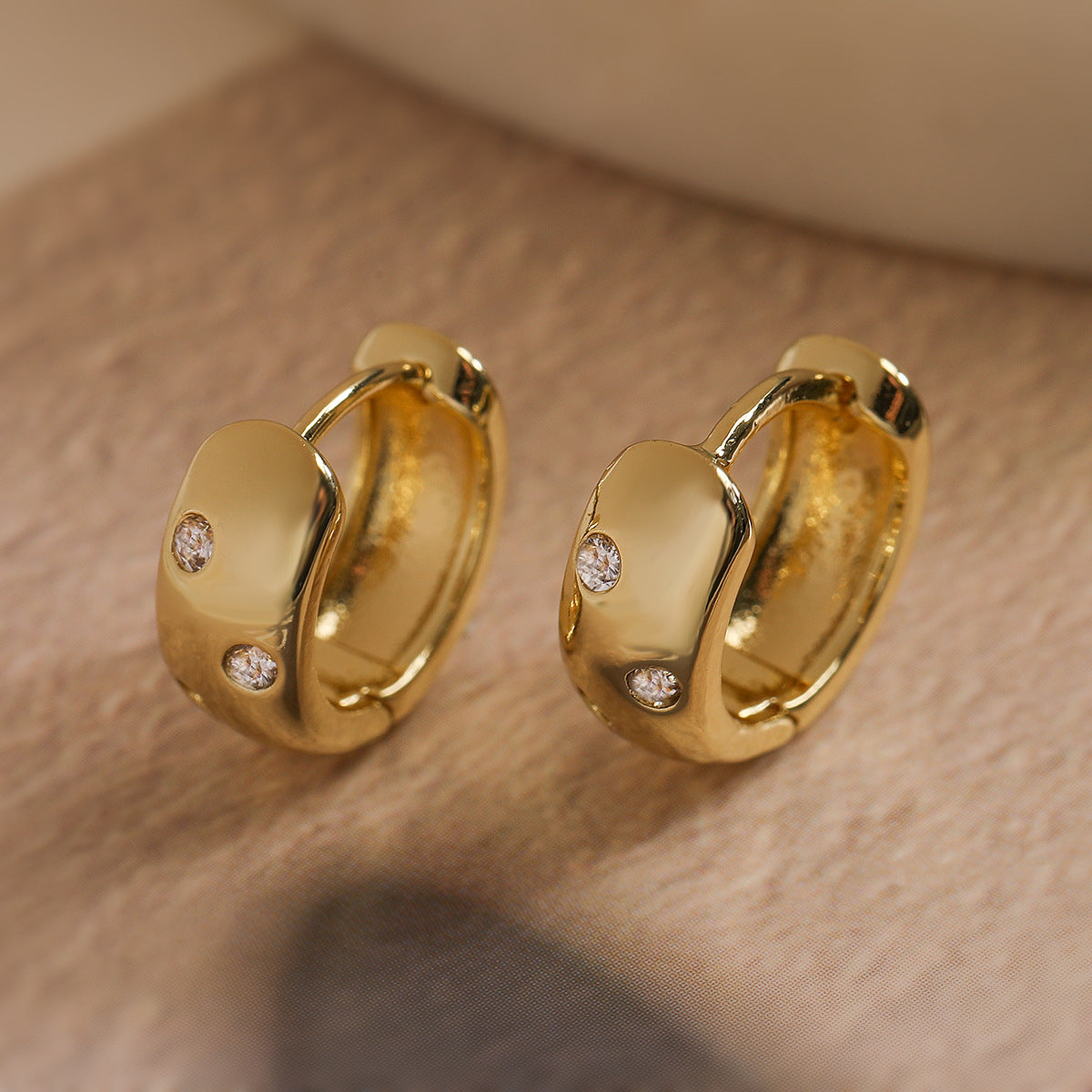 Minimalist Geometric Copper Hoop Earrings with Real Gold Plating and Micro-Paved Zirconia