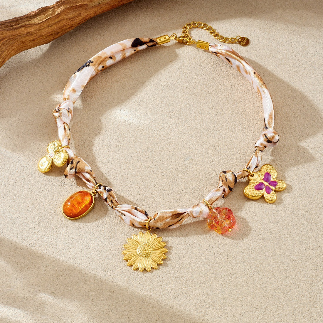 Vintage Gold Plated Drip Oil Stainless Steel Sunflower Butterfly Floral Pendant Necklace for Women