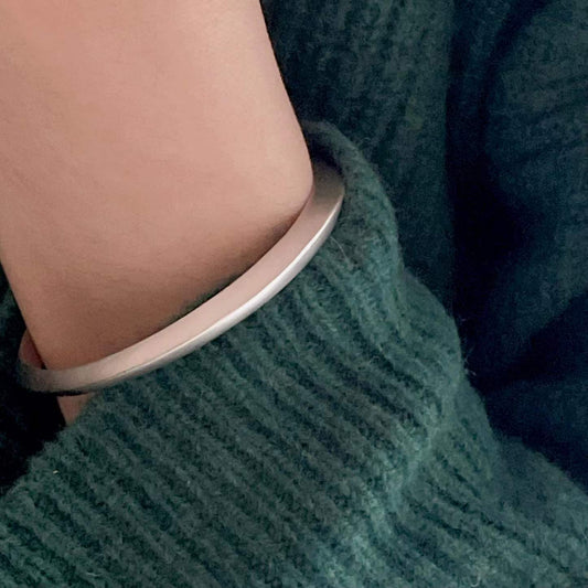 Pulsera triangular abierta de plata de ley S925 trenzada