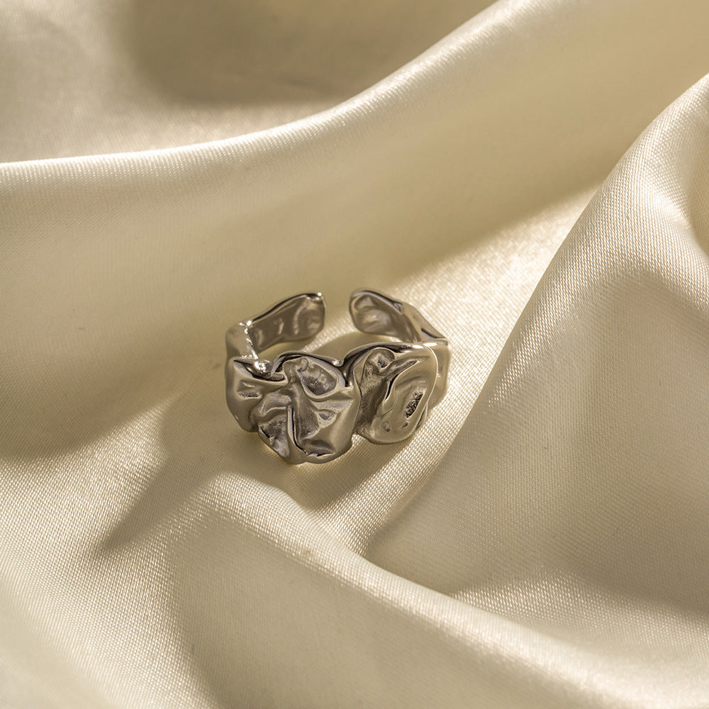 Anillo de acero inoxidable geométrico minimalista con acabado chapado para mujer, anillo de moda de tonos fríos para dedo índice