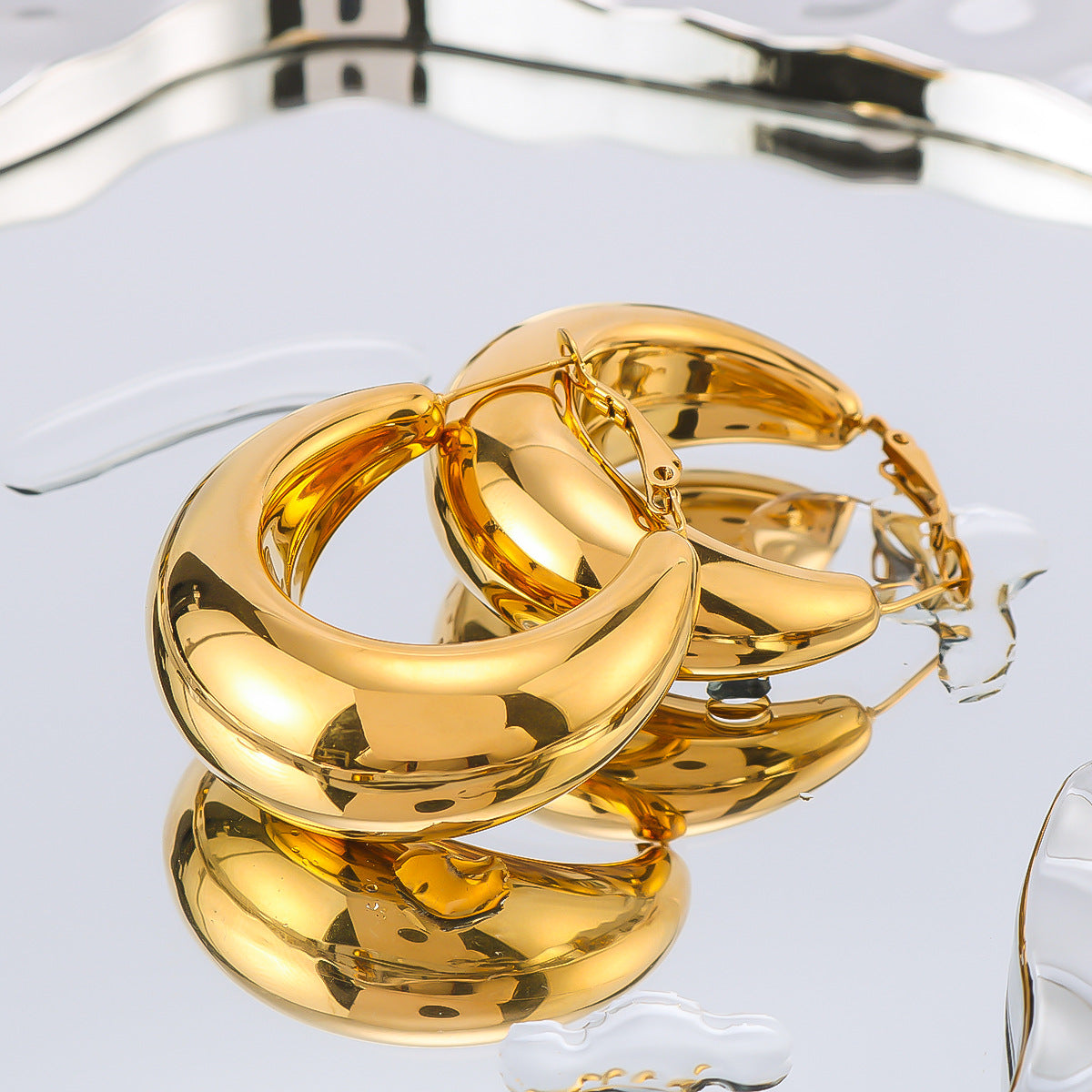 Minimalist Geometric C-Shaped Stainless Steel Hoop Earrings for Women with Vacuum Plated 18K Gold Finish Hypoallergenic Polished Surface