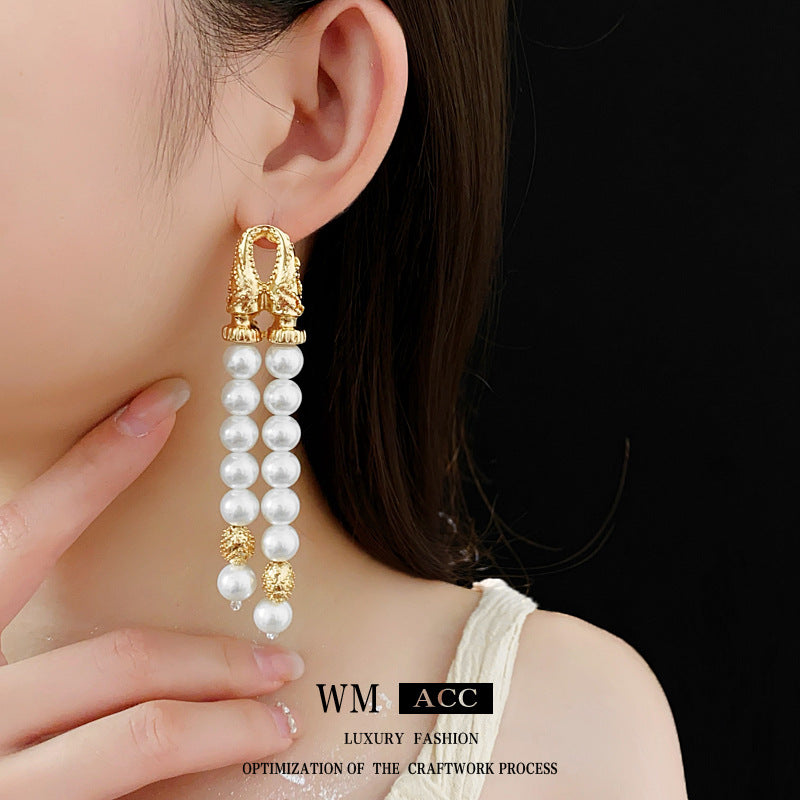 Orecchini pendenti da donna con perle finte a doppio strato, geometrici ed eleganti, con perni in acciaio placcato argento