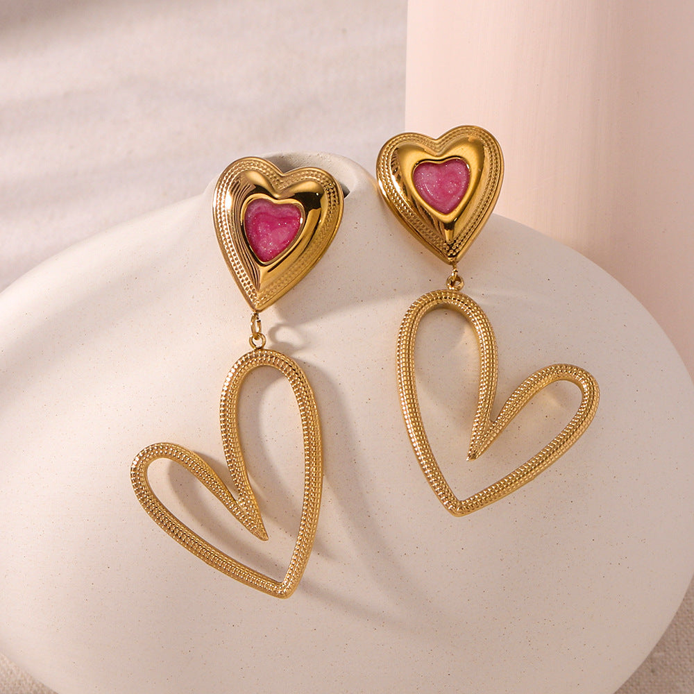 Orecchini Minimalisti Asimmetrici a Cuore in Acciaio Inox con Placcatura in Oro 18K e Finitura a Smalto