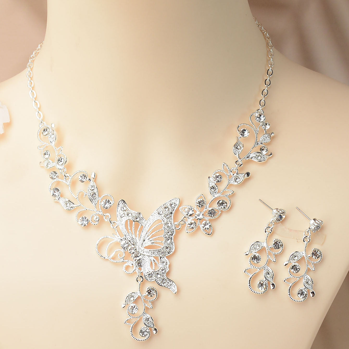 Set collana e orecchini a farfalla con strass, placcato in lega, per matrimonio e sposa