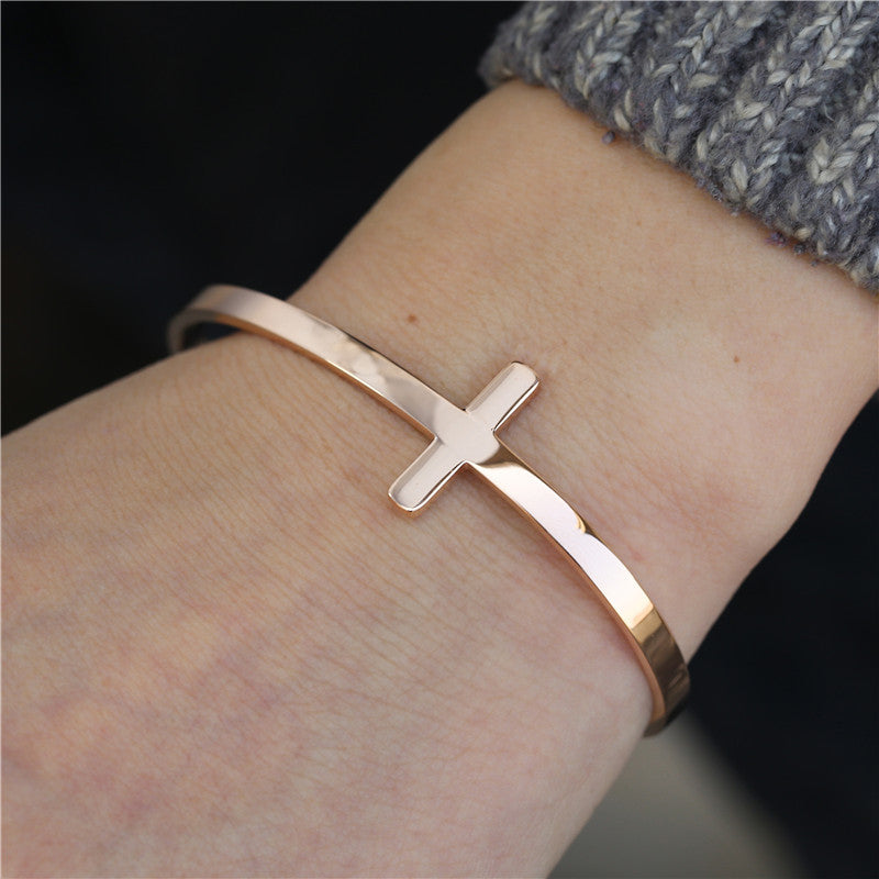 Minimalist Geometric Stainless Steel Open Cuff Bracelet for Men and Women with Polished Finish