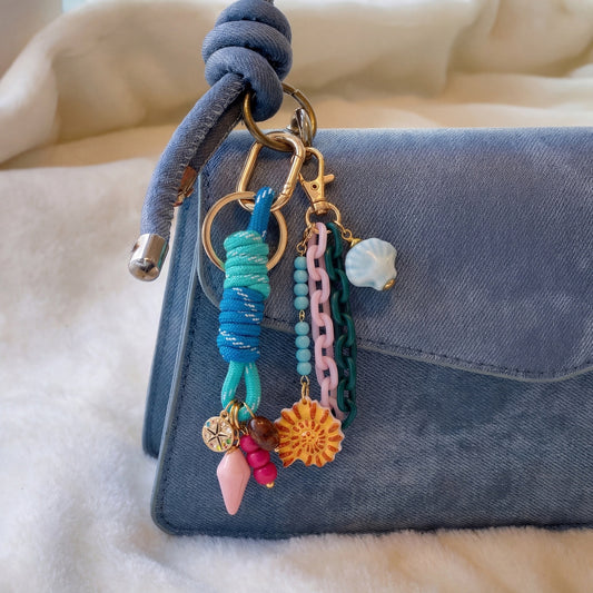 Sweet Striped Zinc Alloy Plated DIY Charm Bar Keychain with Conch and Starfish Elements for Women