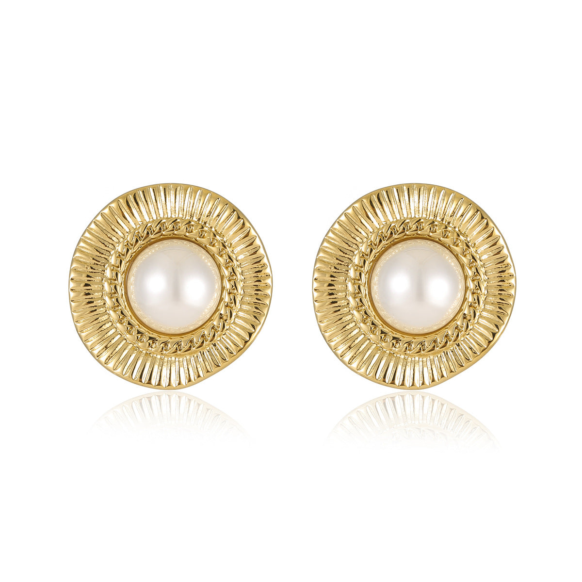 Vintage French Style Round Ruffled Pearl Stud Earrings for Women Made of Stainless Steel with Plating Finish