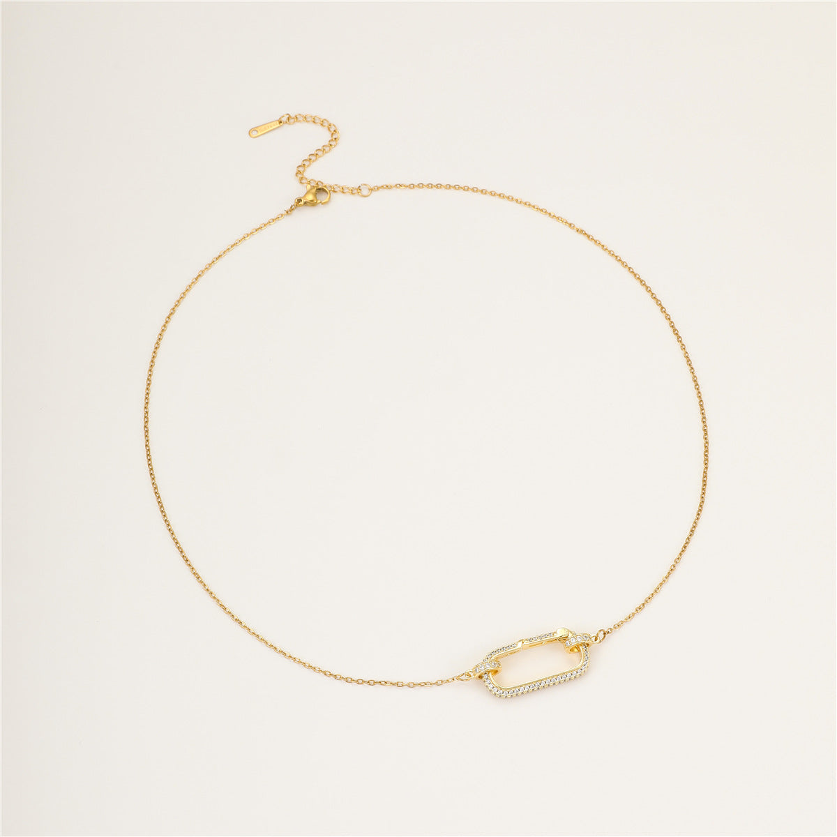 Fashionable Oval Stainless Steel Plated Necklace with Rhinestone Inlay for Women Minimalist Geometric Clavicle Chain