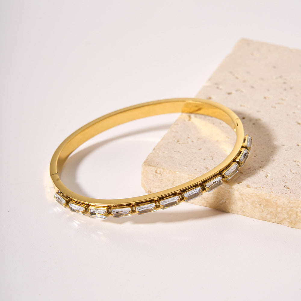 Minimalist Geometric Titanium Steel Bracelet with Rhinestone Inlay and Gold Plating for Women