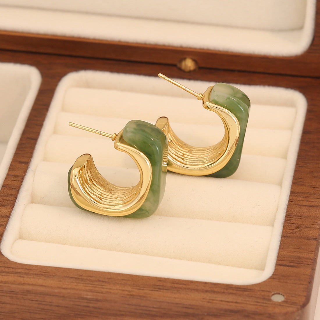 Vintage Geometric Square Resin-Look Earrings for Women Stainless Steel Studs with Plating Finish