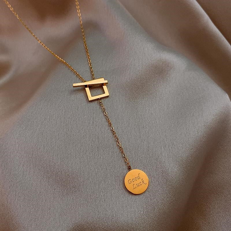 Minimalist Letter-Shaped Titanium Steel Pendant Necklace with Plated Finish for Women O-Chain Clavicle Necklace