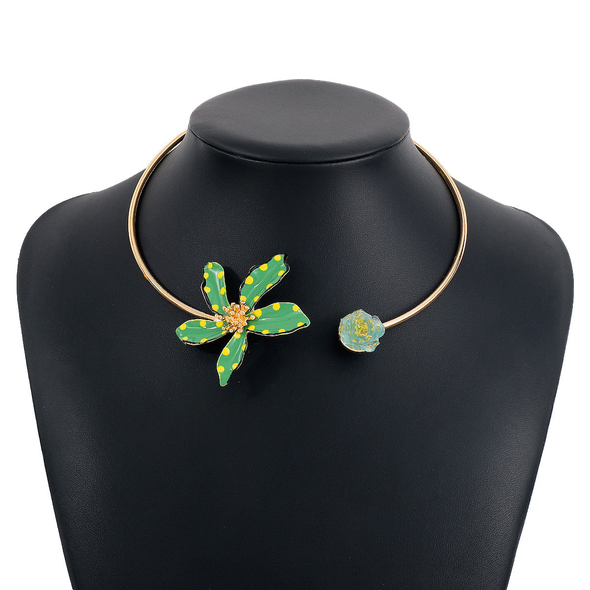 Sweet and Edgy Floral Polka Dot Earrings for Women Made of Alloy with Enamel Finish