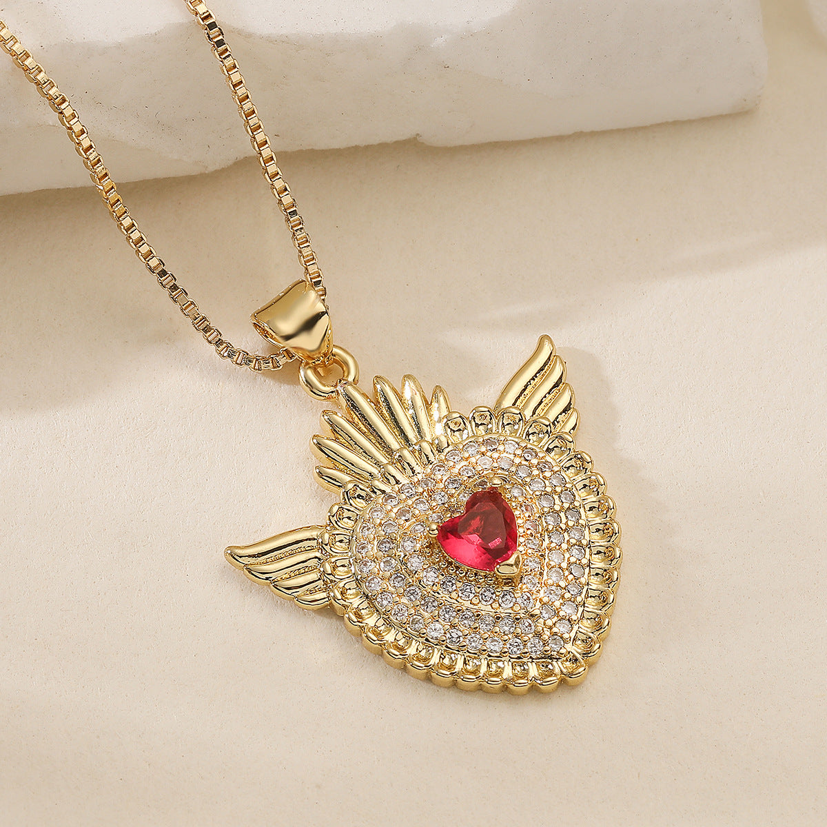 Minimalist Vintage 18K Gold Plated Geometric Heart Cubic Zirconia Pendant Necklace
