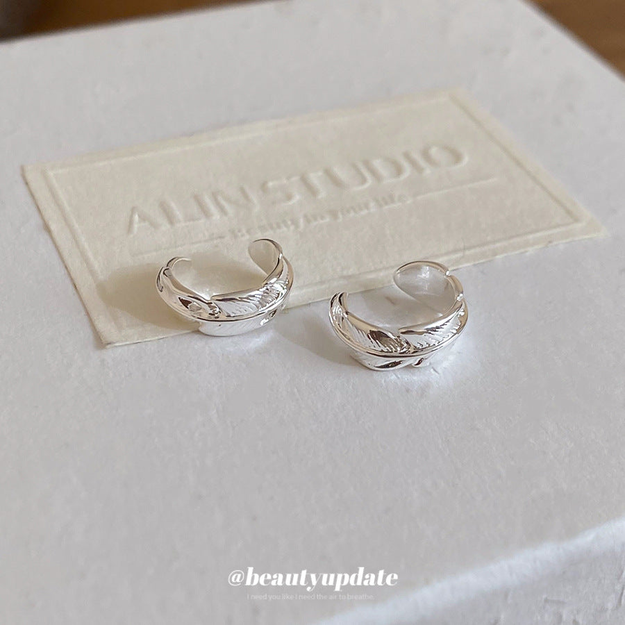 Orecchini Minimalisti a Clip a Forma di Piuma da Donna in Rame Placcato, Design Geometrico, Orecchini di Lusso alla Moda