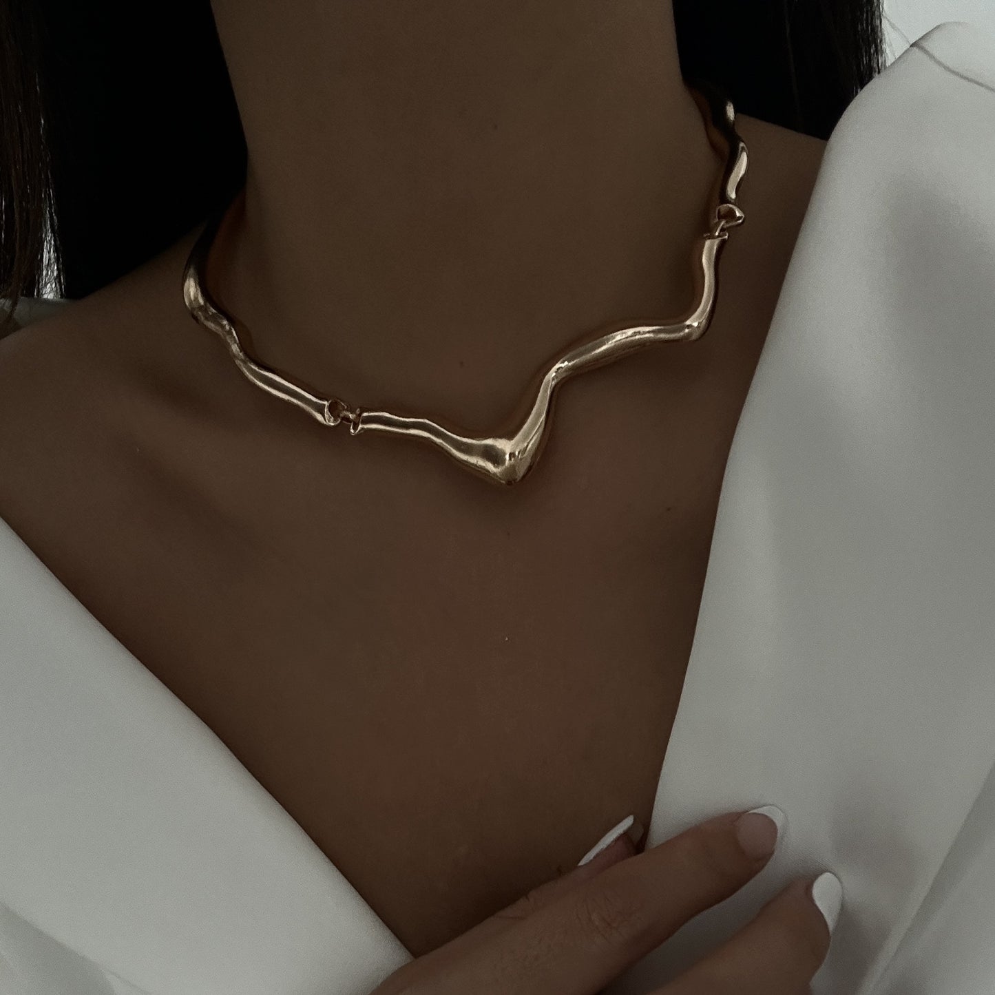 Minimalist Geometric Liquid Lava Metal Texture Alloy Choker Necklace for Women