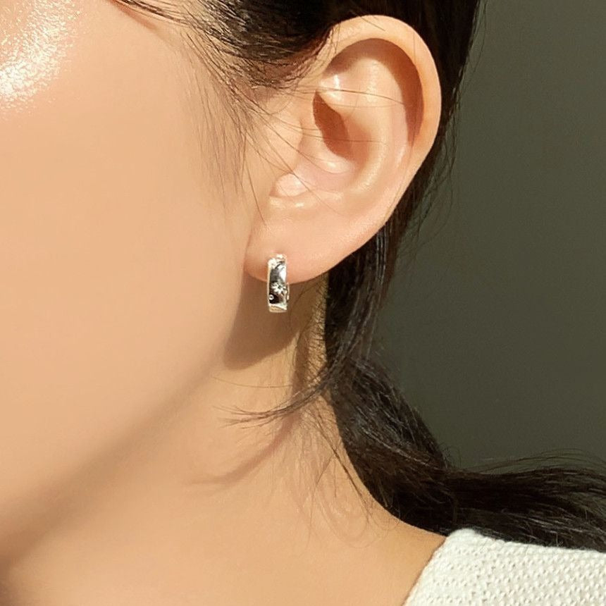 Minimalist Letter-Shaped 925 Sterling Silver Stud Earrings with Rhinestone Inlay, Hypoallergenic Silver Post