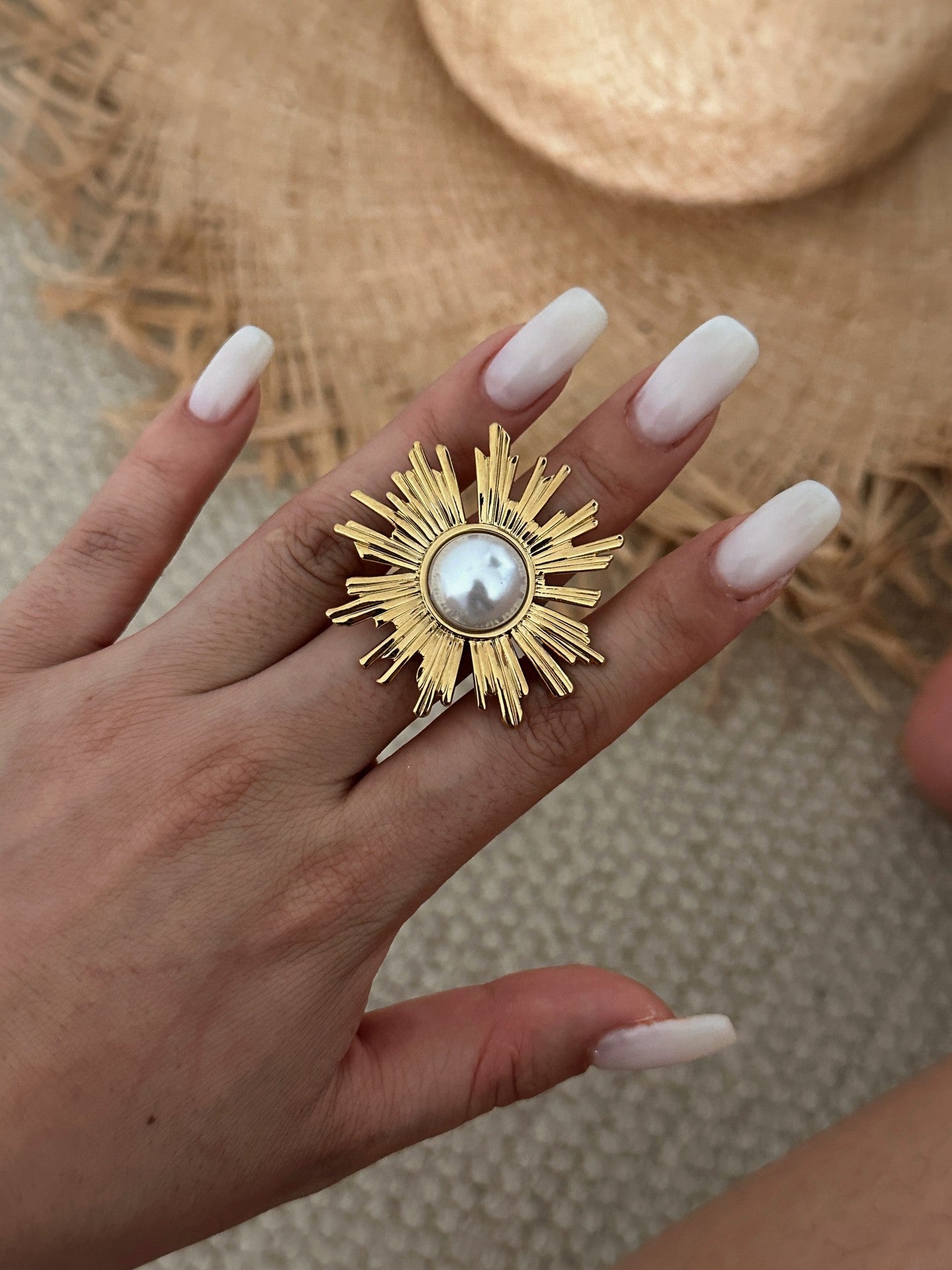 Vintage Luxury Irregular Geometric Plated Stainless Steel Ring with Pearl for Women