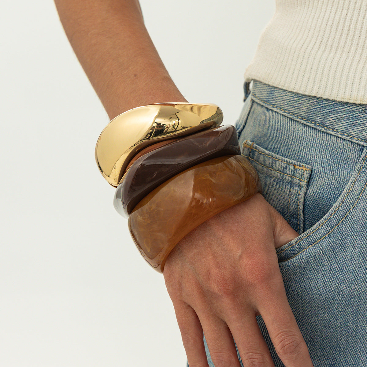 Vintage Geometric Gradient Resin Wide Cuff Bracelet