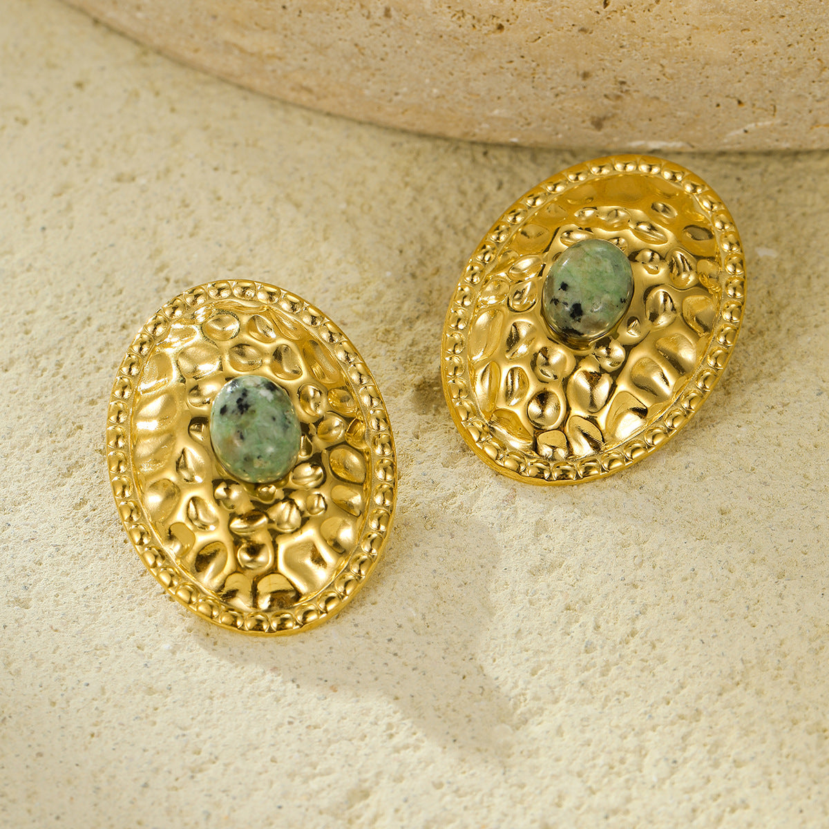 Pendientes de Acero Inoxidable con Textura Ovalada de Estilo Vintage con Incrustaciones de Piedra Natural para Mujer