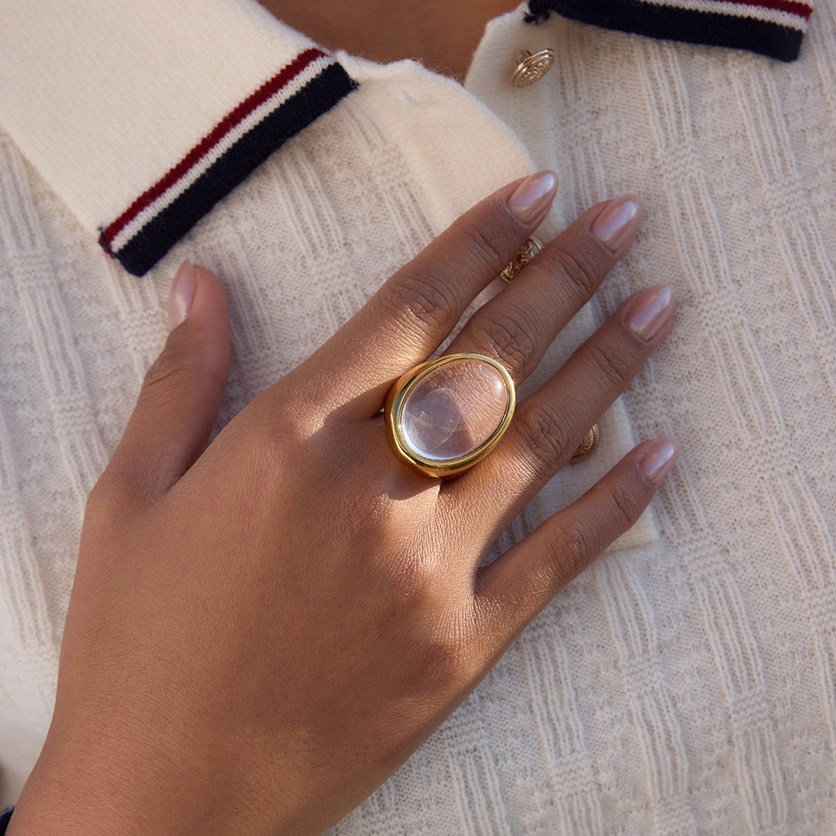 Anello da donna in acciaio inossidabile placcato con ovale geometrico