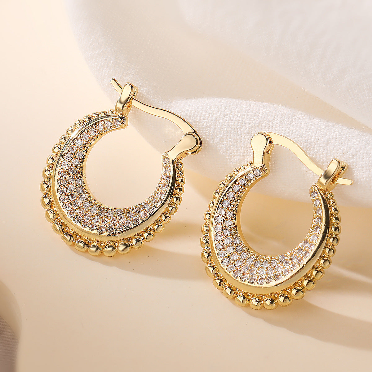 Minimalist Geometric Heart-Shaped Copper Earrings with 18K Gold Plating and Zircon Accents for Women
