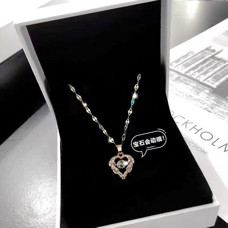 Elegante collana a forma di cuore in acciaio al titanio da donna con intarsio di strass e finitura placcata, stile catena a labbro, design chic minimalista
