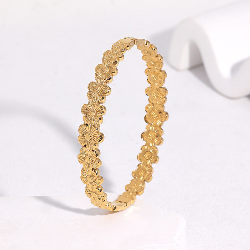 Sweet Minimalist Gold Plated Stainless Steel Floral Bracelet