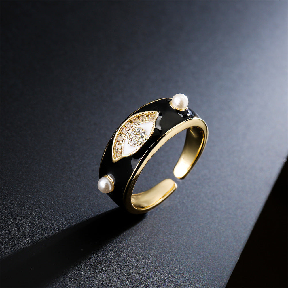 Minimalist Geometric Eye-Shaped Open Ring for Women Made of Brass with 18K Gold Plating and AAA Zircon Inlay