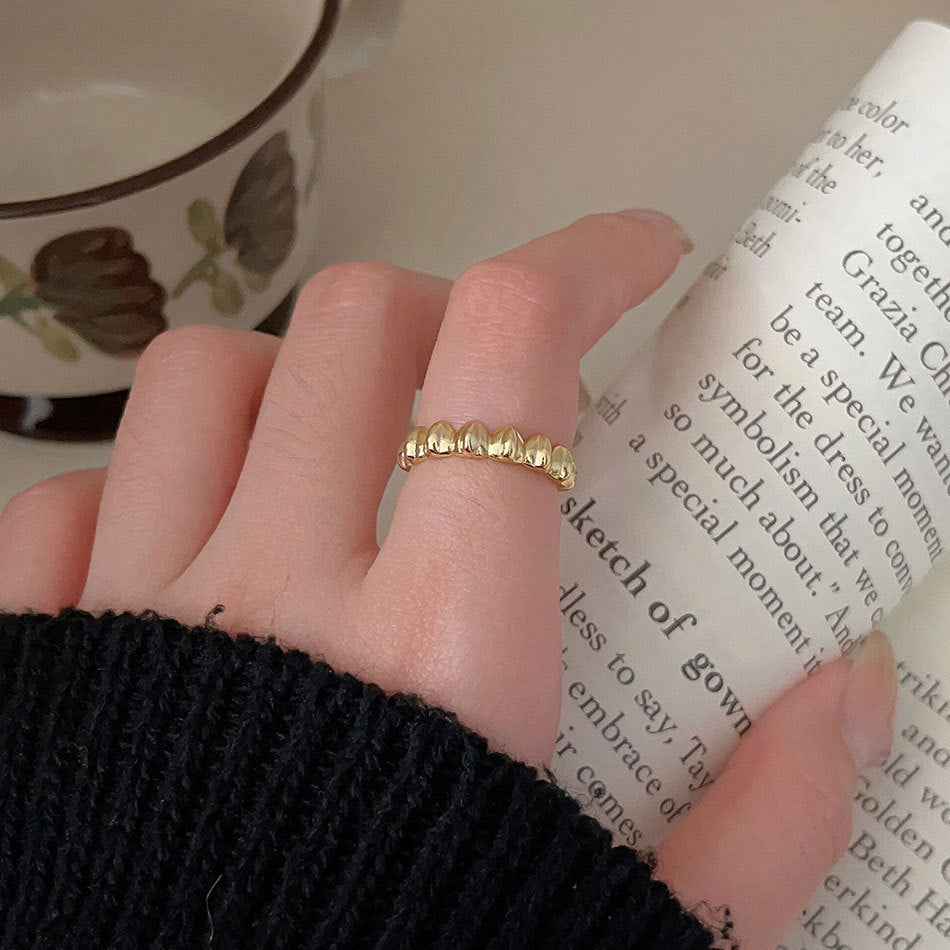 Anillo de plata de ley 925 minimalista en forma de corazón con acento cuadrado biselado para mujer