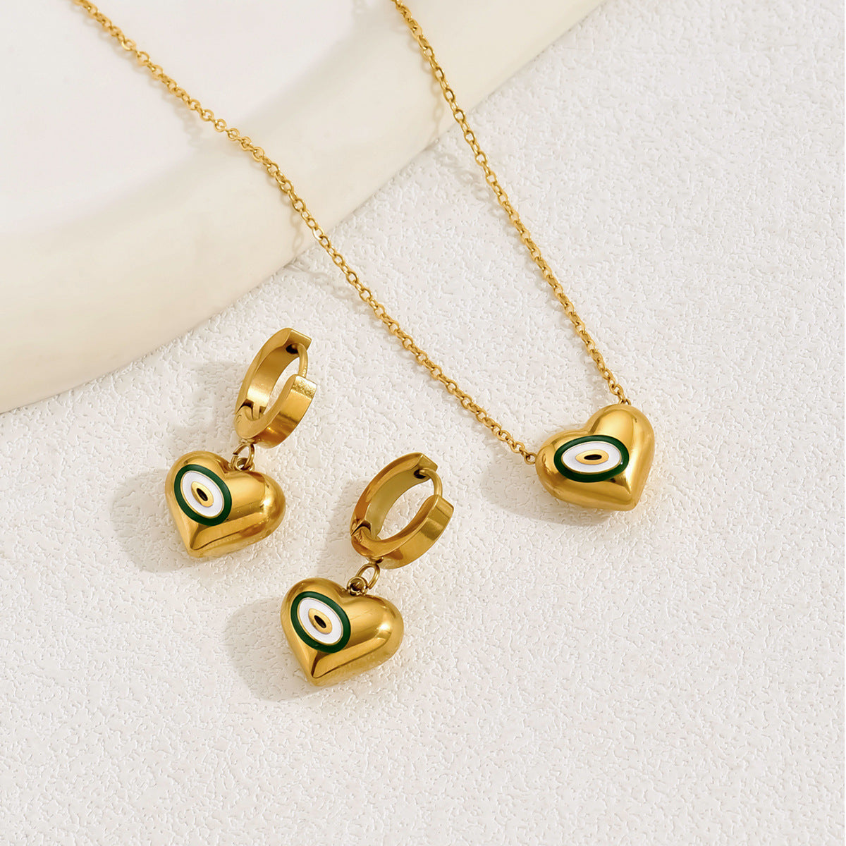 Elegante collar y aretes de cobre esmaltado con forma de corazón para mujer, juego de joyas de moda con colgante y pendientes de botón de estilo viajero