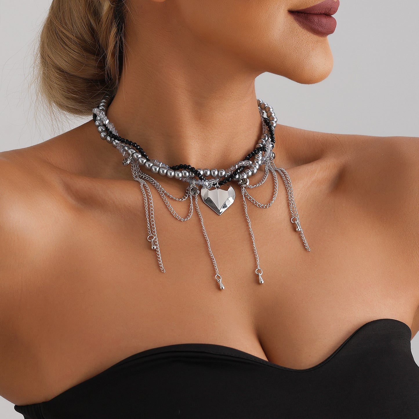Fashionable Heart-Shaped Alloy Pendant Necklace with Dripping Fringe and Multi-Layer Glass Beads for Women