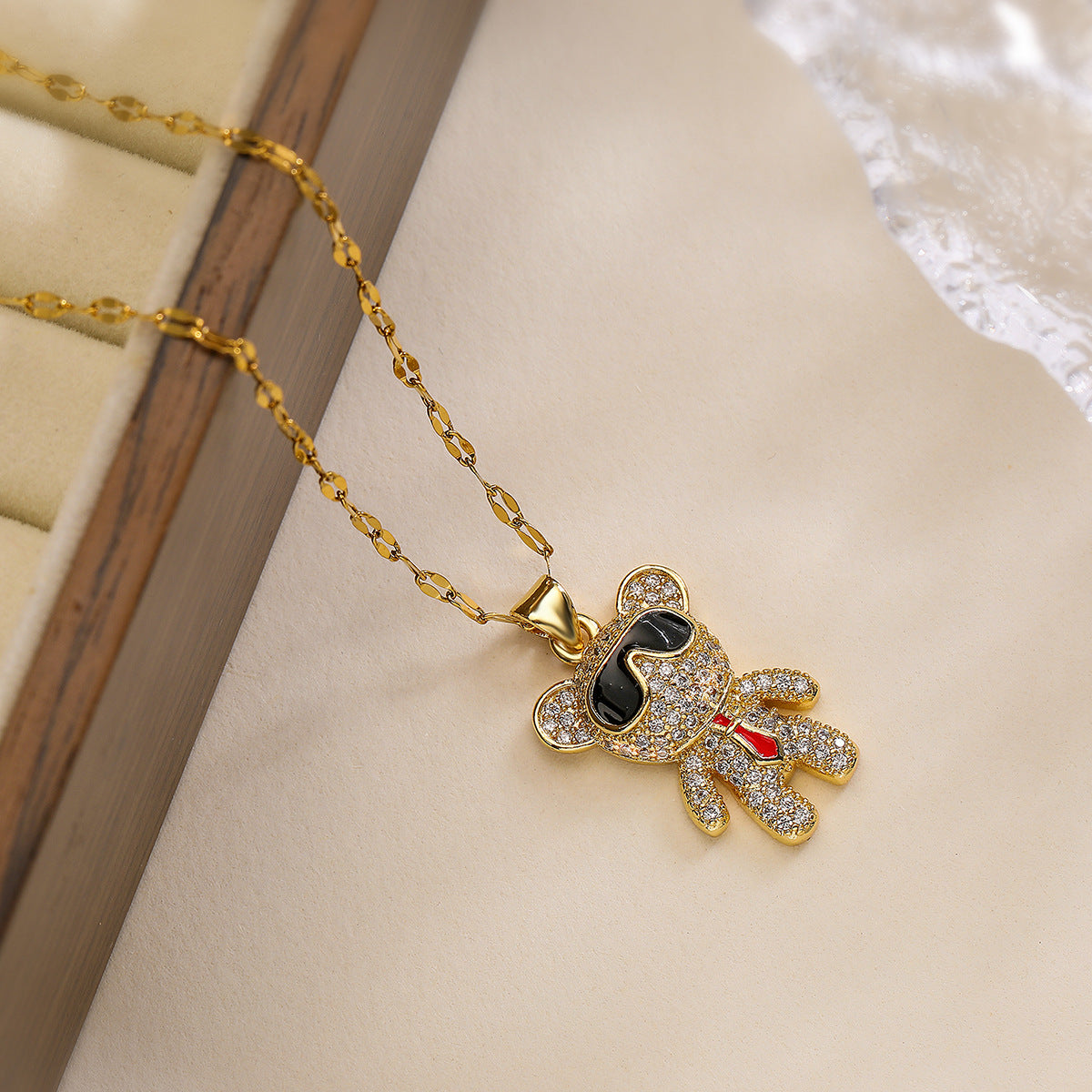 Cute Bear Pendant Necklace for Women in Copper with Real Gold Plating and Zircon Geometric Locket Style