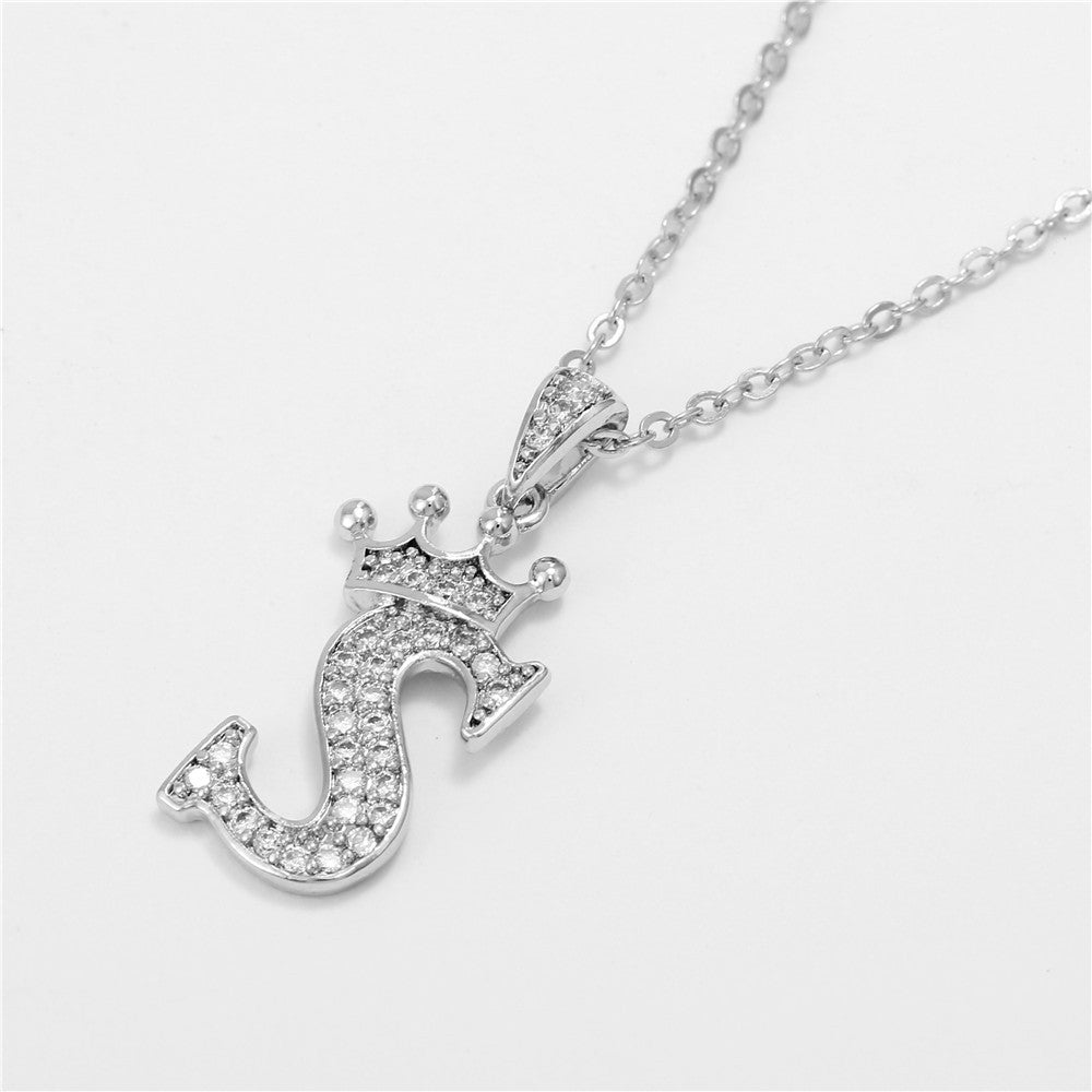 Minimalist Crown Letter Cubic Zirconia Micro-inlay Brass Necklace with Cable Chain