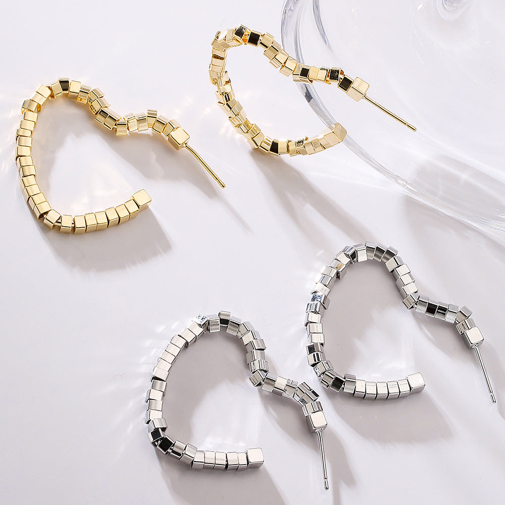 Orecchini a Cuore Geometrico in Rame Placcati Oro 18K da Donna, Minimalisti e di Tendenza per Ogni Giorno